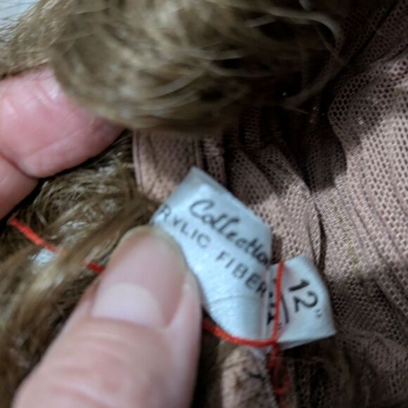 Playhouse Collection Doll Wig Tracy Light Brown Size 12/13 NEW - Picture 7 of 11